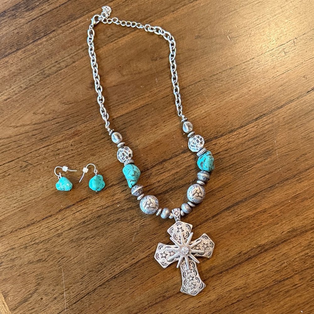 Nena & Co. Silver and Turquoise Cross Necklace Set